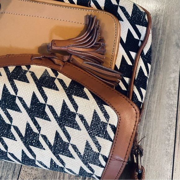 Stoddard Bayley Shoulder -Spartina 449 - Picture 8 of 16